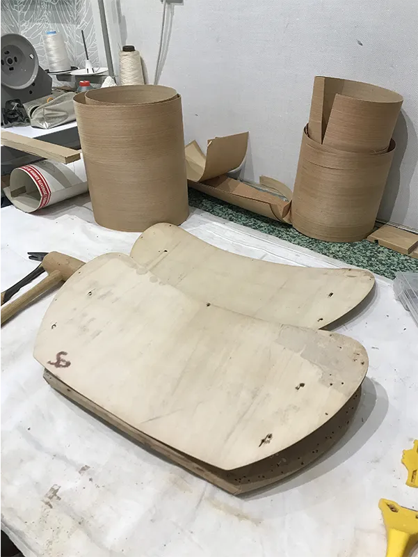 Plaquage bois dossier de fauteuil 